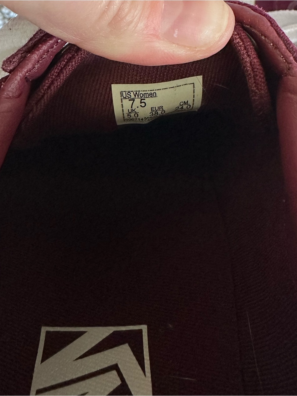 Vans Burgundy Low-Top Sneakers - Picture 4 of 7